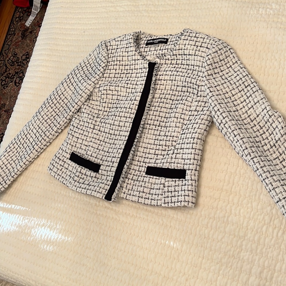 NWOT Karl Lagerfeld Blazer